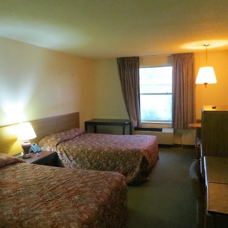 Hollywood Inn & Suites Gurnee Exteriér fotografie